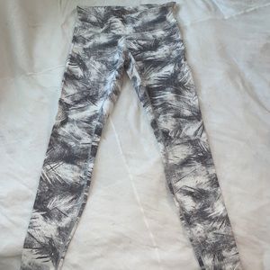 Lulu lemon leggings